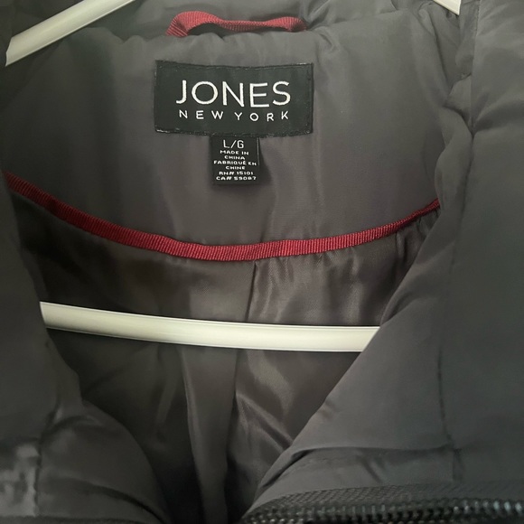 Jones New York Winter Parka - size L - Picture 3 of 4